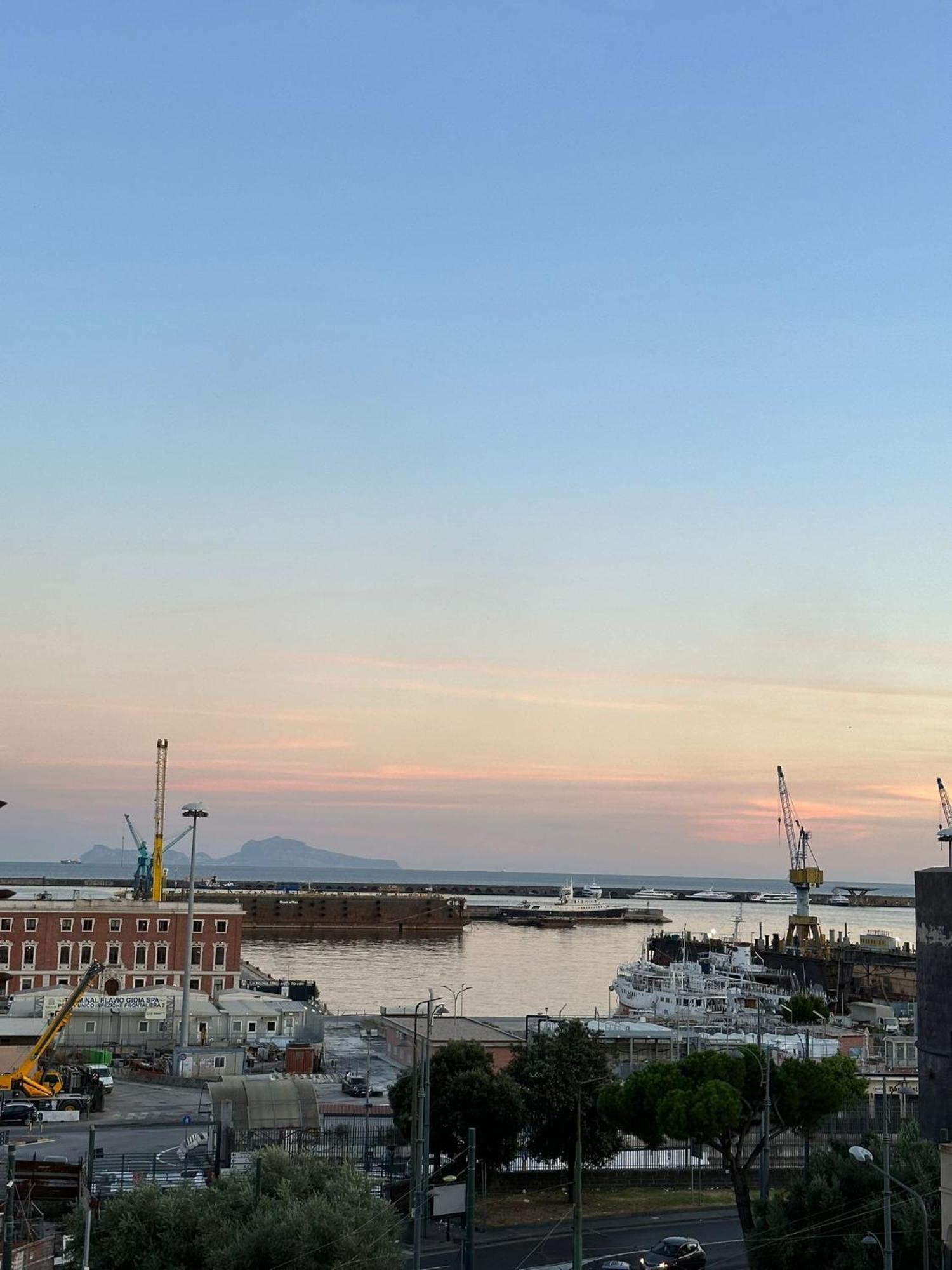 Domus Marina Rooms Napoli Exterior foto