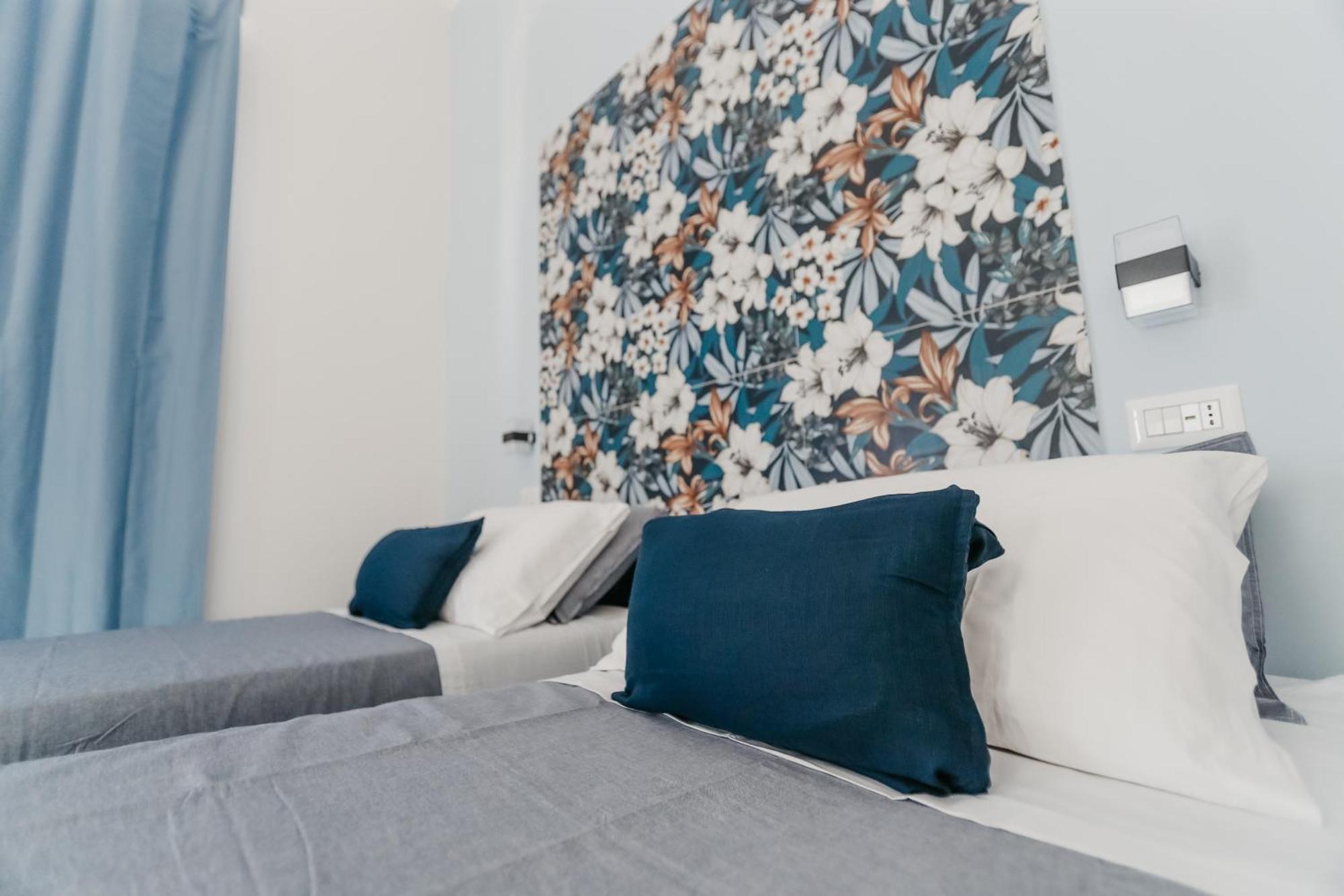 Domus Marina Rooms Napoli Exterior foto